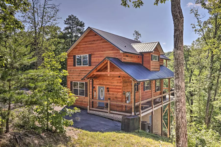 2001 Turkey Creek WAY, Sevierville, TN 37862