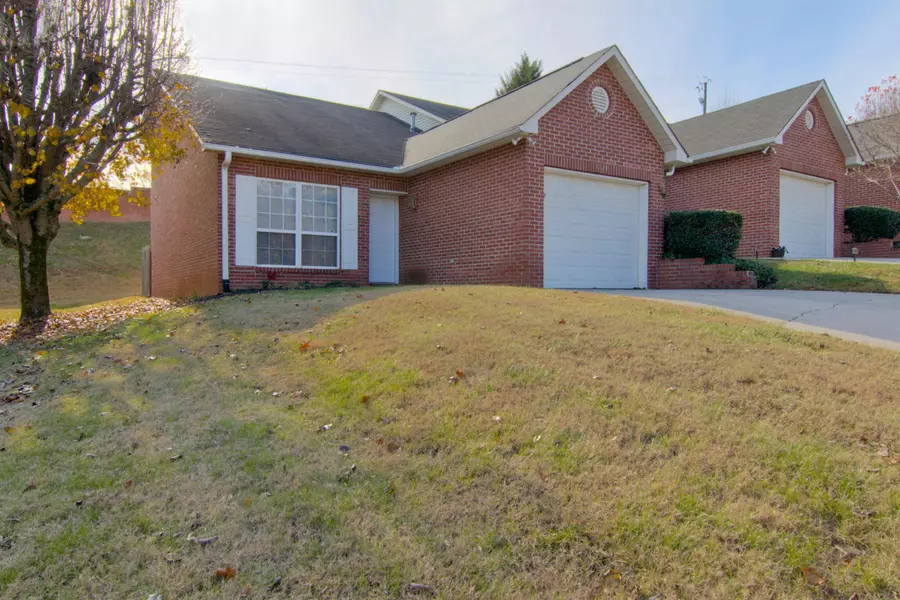 8524 Constance WAY, Knoxville, TN 37923