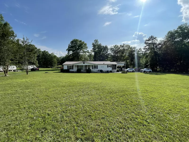 517 Red Cloud Rd, Ten Mile, TN 37880