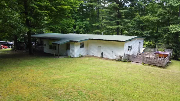 Winfield, TN 37892,449 Thompson Tr