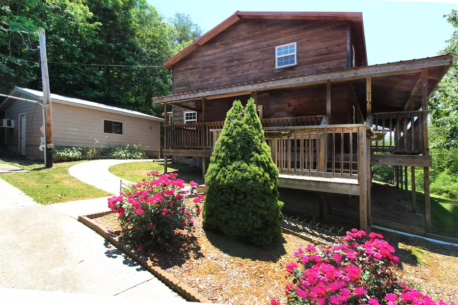 750 Apache Trail WAY, Sevierville, TN 37876