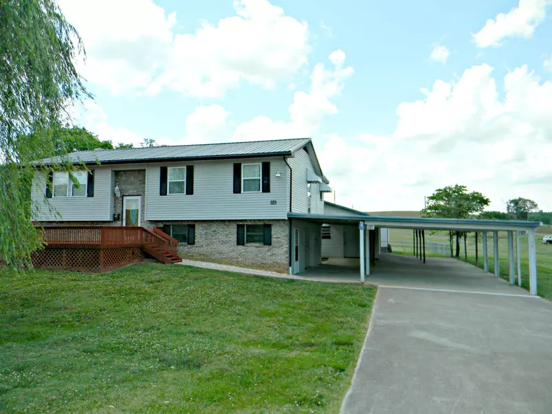 1115 Hale Road Rd, Dandridge, TN 37725