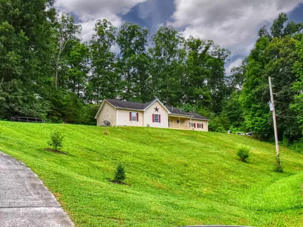 1549 Huffs Ferry Rd, Loudon, TN 37774