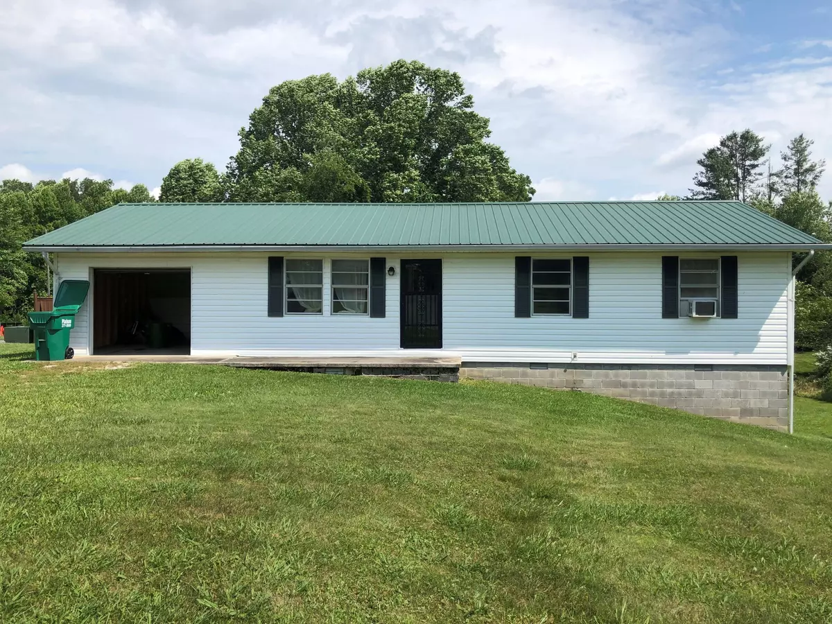 Crossville, TN 38572,2830 Taylors Chapel Rd