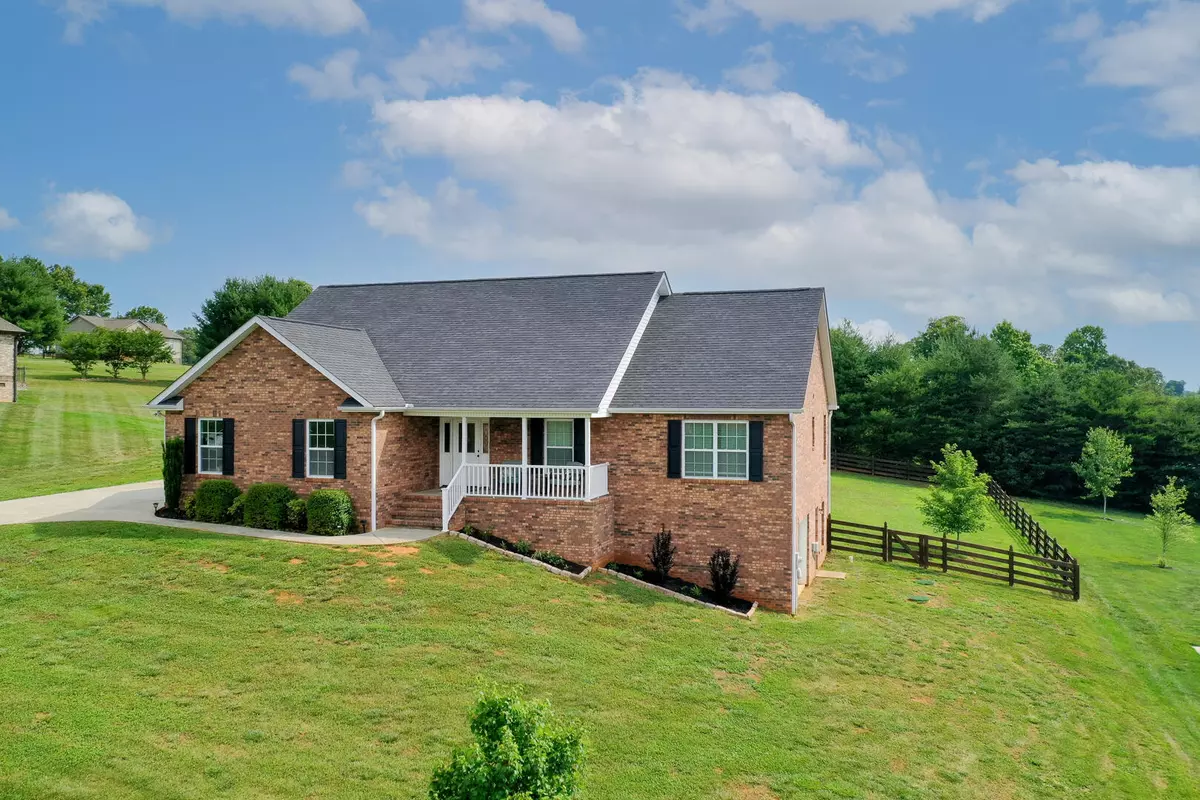 Louisville, TN 37777,2824 Sagegrass DR