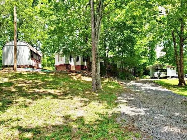 Ten Mile, TN 37880,1042 Lee Powell Lane