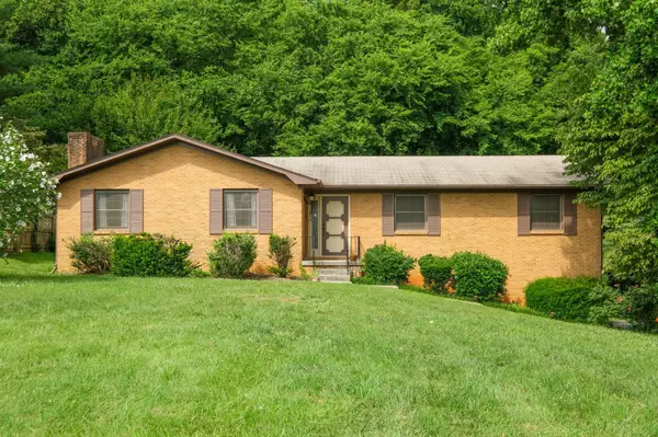 7841 Cedarcrest Rd, Knoxville, TN 37938