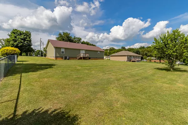 Madisonville, TN 37354,283 Isbill Road