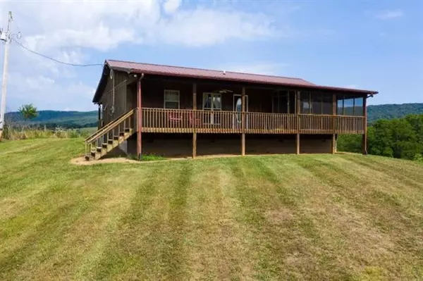 Sneedville, TN 37869,341 Mulberry Gap Rd