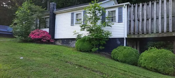 Russellville, TN 37860,5820 Fall Creek Dock Rd