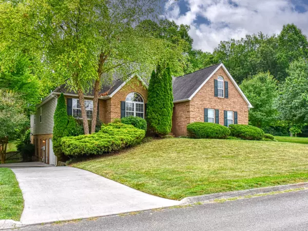 140 Mill Chase DR, Strawberry Plains, TN 37871