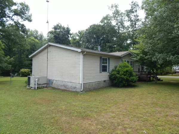 Monterey, TN 38574,69 Mayland Rd