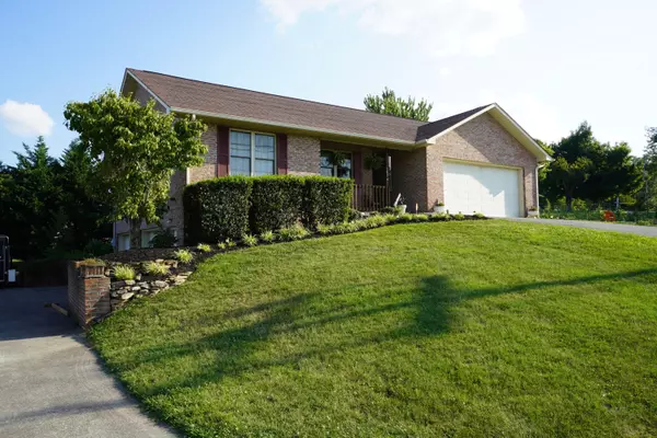 103 Crooke Rd, Jefferson City, TN 37760