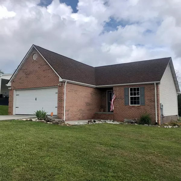 184 Tasha LN, Tazewell, TN 37879