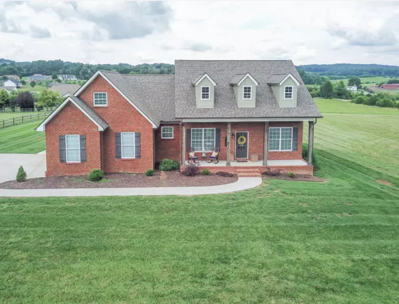 105 Shannadoah LN, Madisonville, TN 37354