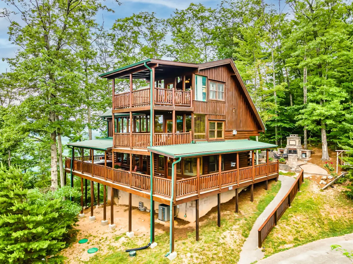 Sevierville, TN 37862,3455 Carsons Ridge WAY