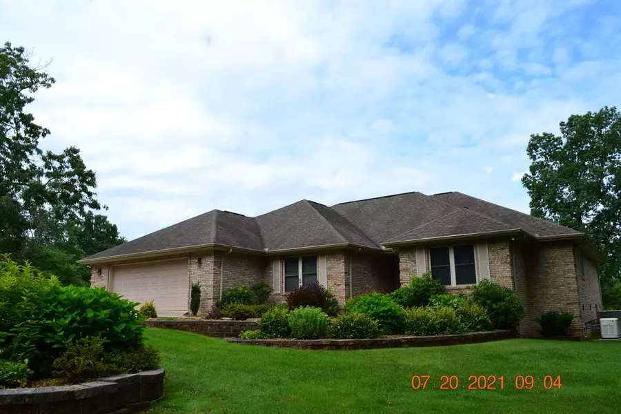 3030 Seminole LOOP, Crossville, TN 38572