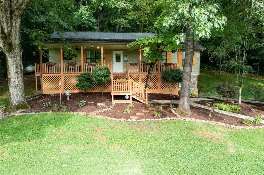 429 County Road 783, Etowah, TN 37331