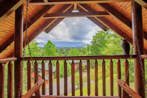 Gatlinburg, TN 37738,735 Mountain Stream WAY