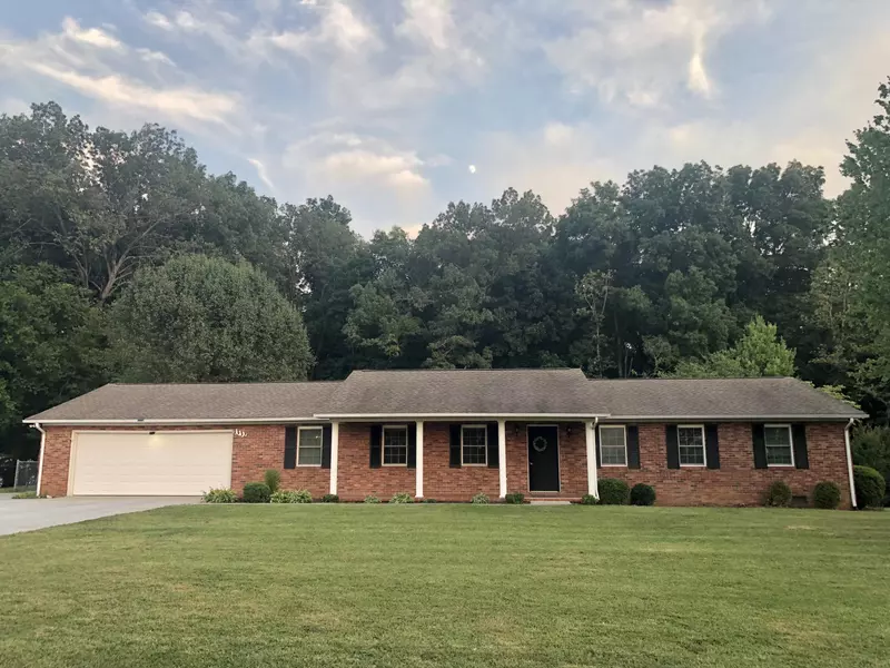 1332 Clinch View CIR, Jefferson City, TN 37760