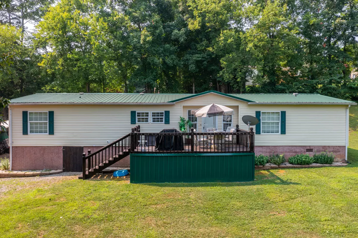 Kodak, TN 37764,2736 Highland CIR