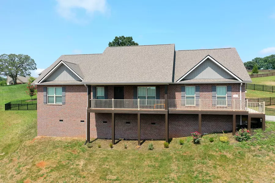 1423 Sally View DR, Friendsville, TN 37737