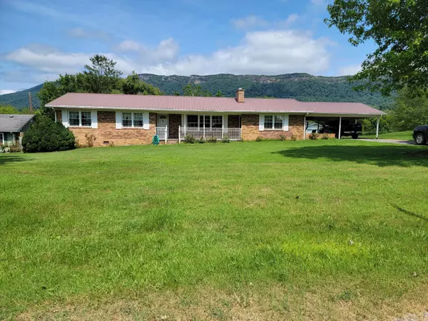 3253 Dr. Thomas Walker Rd, Ewing, VA 24248