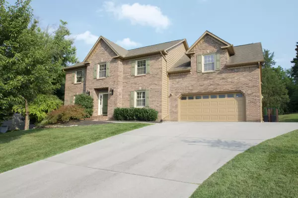 324 Sweetgum DR, Knoxville, TN 37934