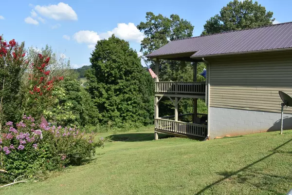 New Tazewell, TN 37825,244 Michal LN