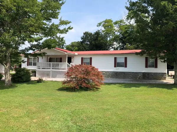 1164 Shorty Barnes Rd, Crossville, TN 38571