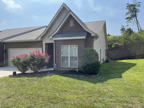 6146 Mcmillan Creek DR, Knoxville, TN 37924