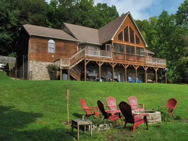 279 Walker Rd, Jellico, TN 37762