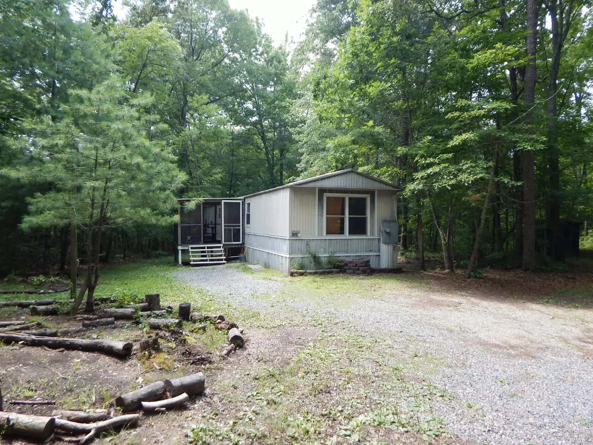 Monterey, TN 38574,4245 Jim Garrett Rd