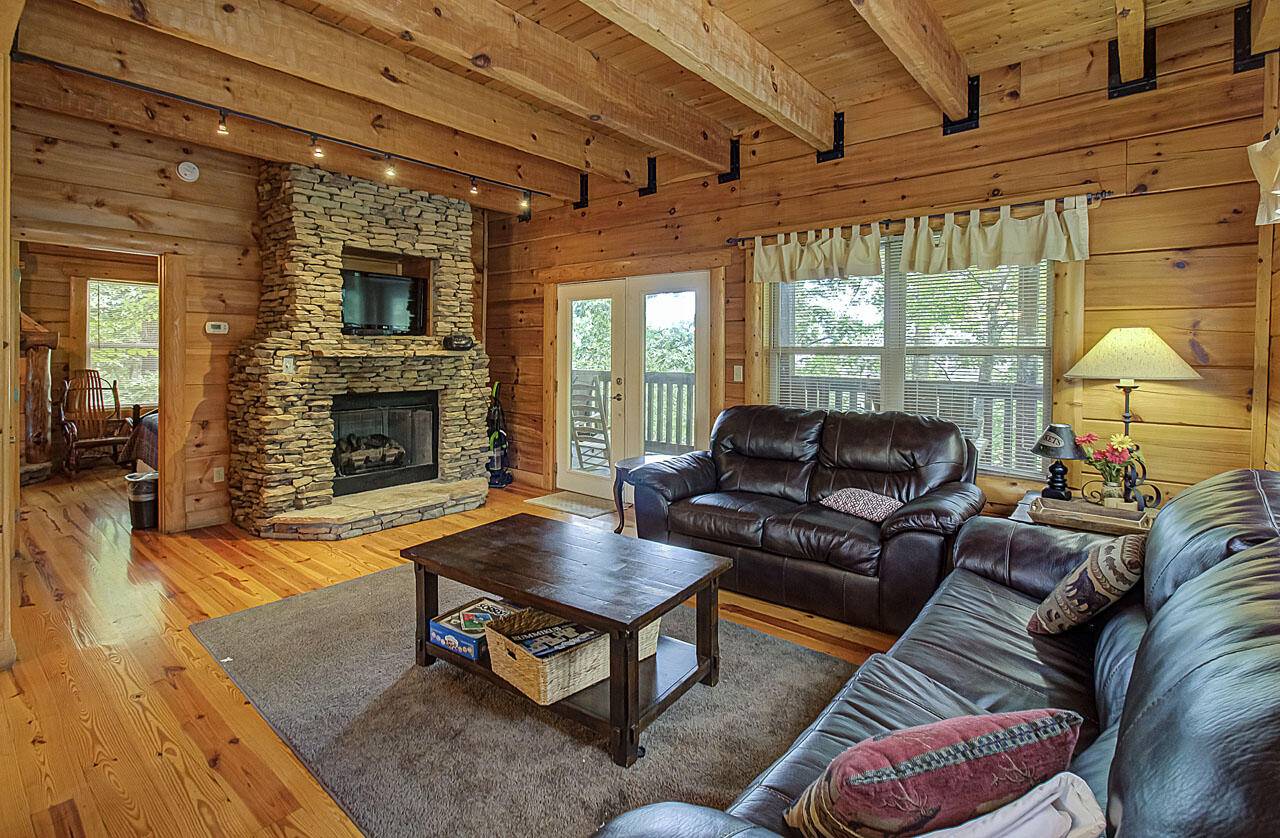 Pigeon Forge, TN 37863,3534 Peggy LN