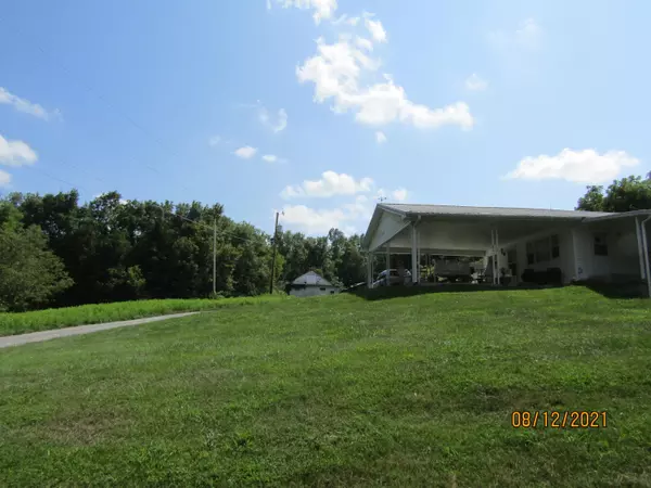 Cumberland Gap, TN 37724,677 Pearman Rd