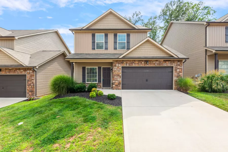 2313 Madeline Vine LN, Knoxville, TN 37931