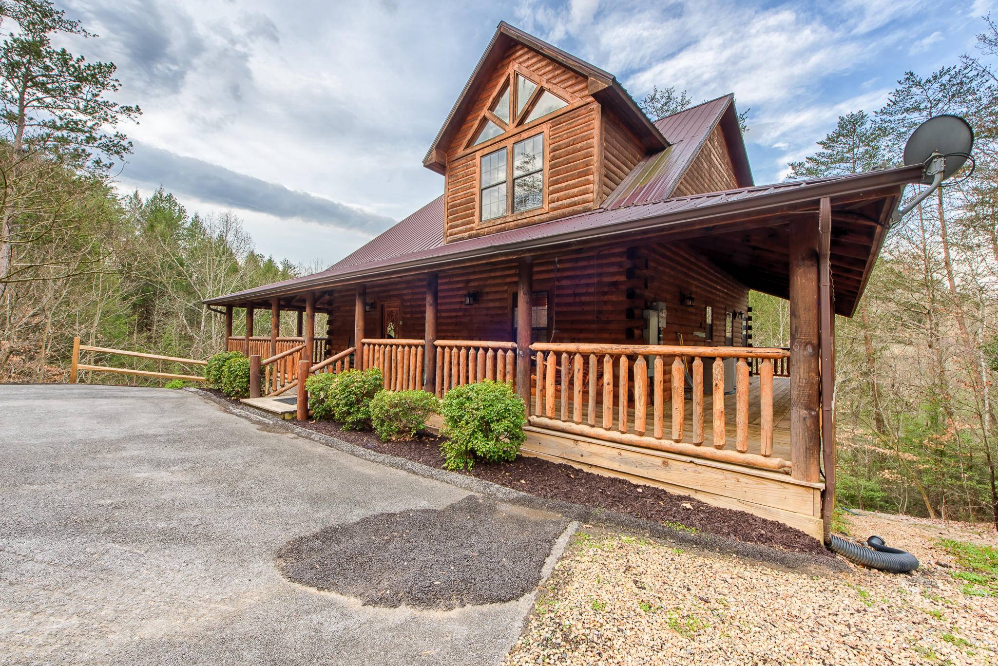 Sevierville, TN 37876,1645 Majestic Oak WAY
