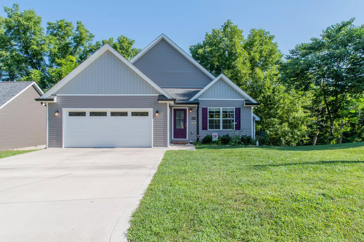 Cookeville, TN 38506,294 2nd Avenue N