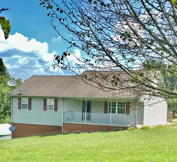 Cumberland Gap, TN 37724,127 Courtney CIR