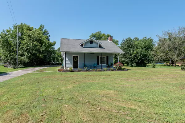 Greenback, TN 37742,106 Oak St