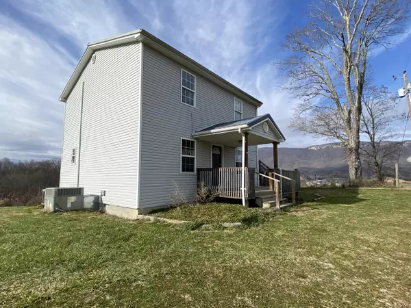 Ewing, VA 24248,236 Onyx DR