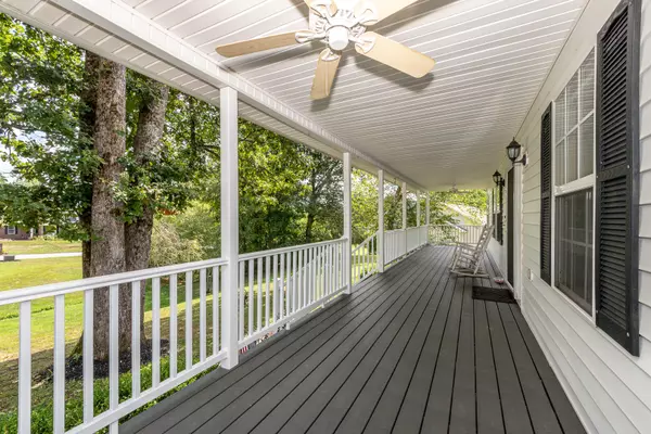 Seymour, TN 37865,1510 Brahman LN