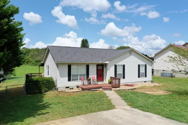 285 Vernie Lee Rd, Friendsville, TN 37737