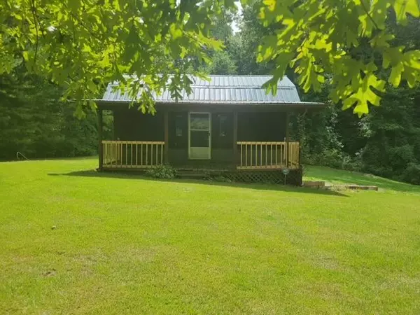 2281 Mt Pleasant Rd, Vonore, TN 37885