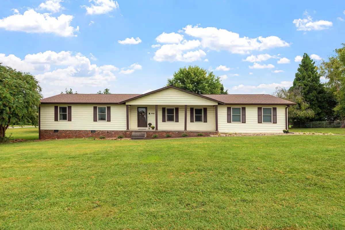 Maryville, TN 37803,902 Laurie St