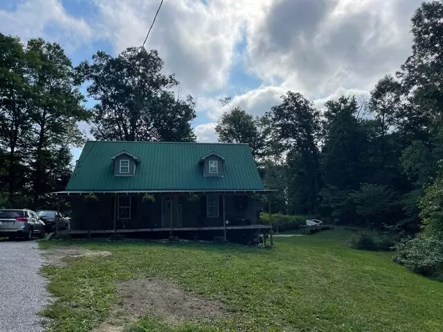 138 Warwick Chapel Rd, Luttrell, TN 37779