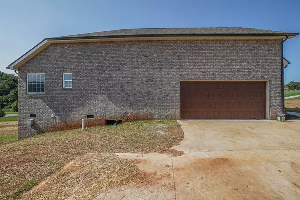 Louisville, TN 37777,2808 Sagegrass DR