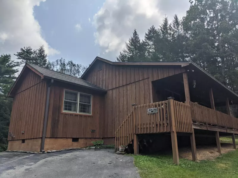 424 Kurts Corner Rd, Townsend, TN 37882