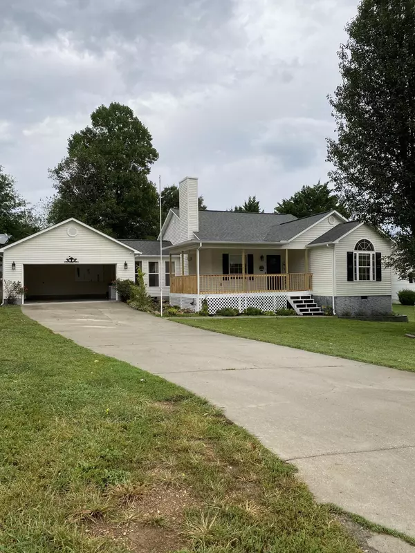 158 Matthew LN, Lafollette, TN 37766