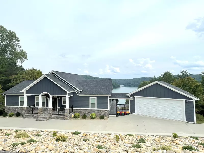 122 Little Deer Path LN, Lafollette, TN 37766